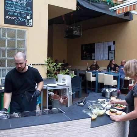 Station - Hostel For Backpackers-3